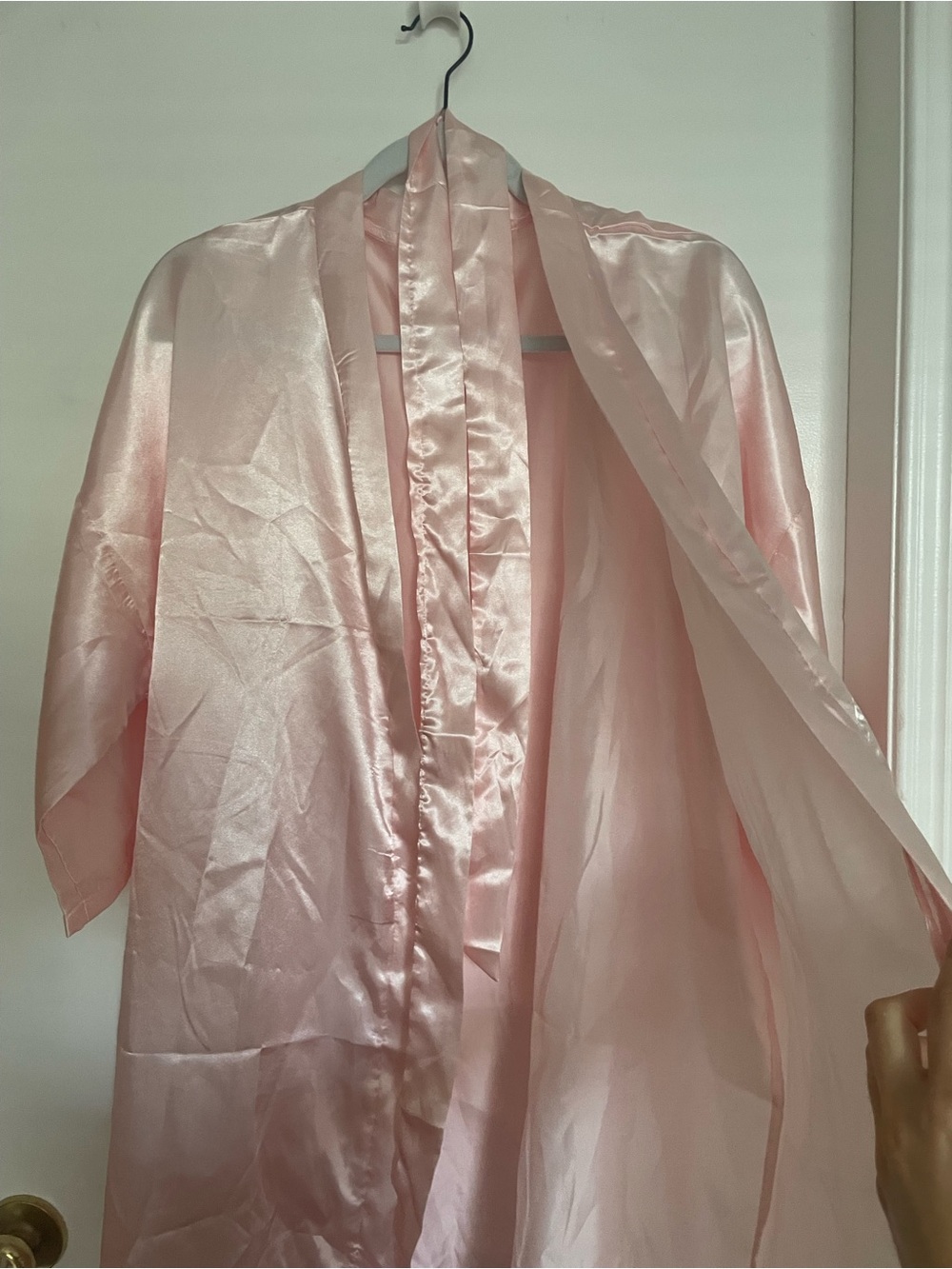 Amazon Pink Satin Robe - Picture 3 of 6